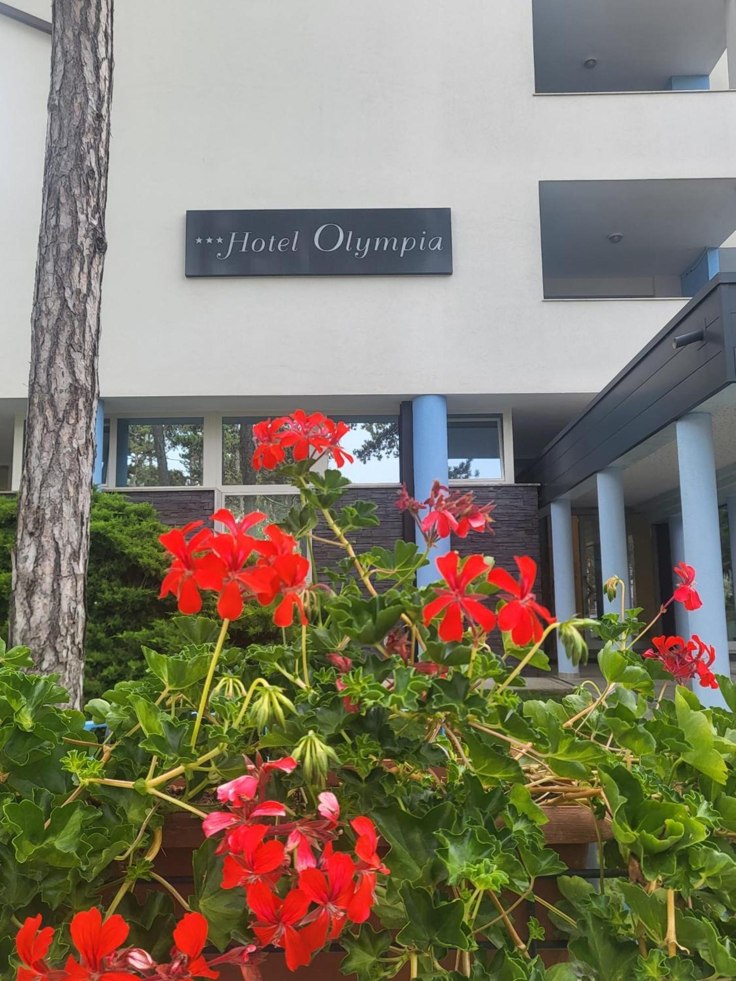Hotel Olympia Lignano Sabbiadoro Exterior foto